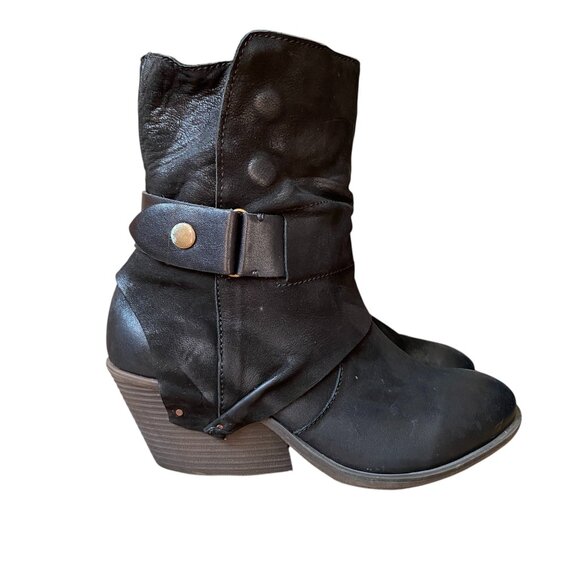 SHERIDAN MIA Zion Black Nubuck Leather Oiled Ankle Heeled Booties - Size 37 - Picture 1 of 9